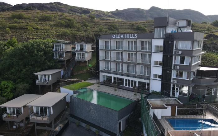 OLGA HILLS VAGAMON