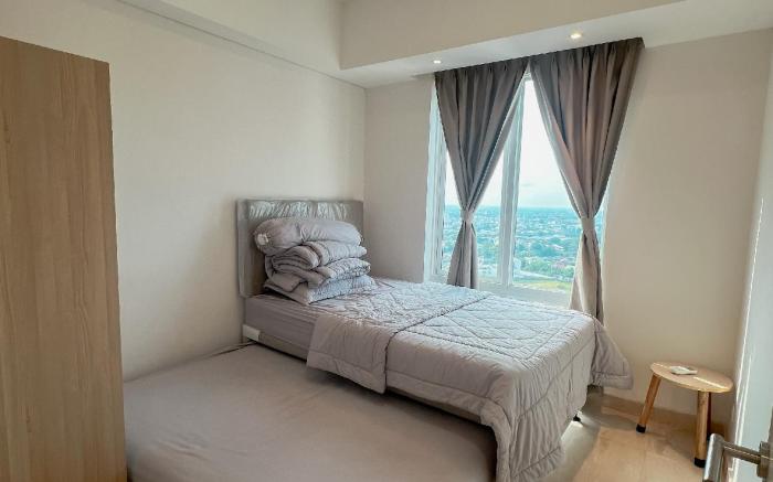 Three BR Podomoro Apartment @Empire Tower NEW!