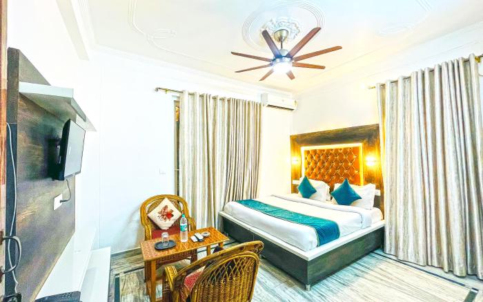 Hotel Sukoon Tapovan