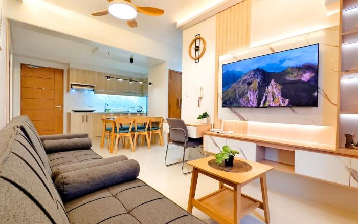 East Gate 34B - 2BR Unit Newly Furnished Pool Gym