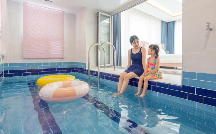 Gapyeong Reflex Pool Villa Pension