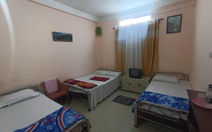 CHHETRIS' HOMESTAY 