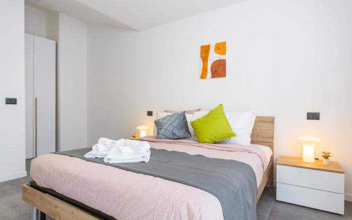 KHL APARTMENTS