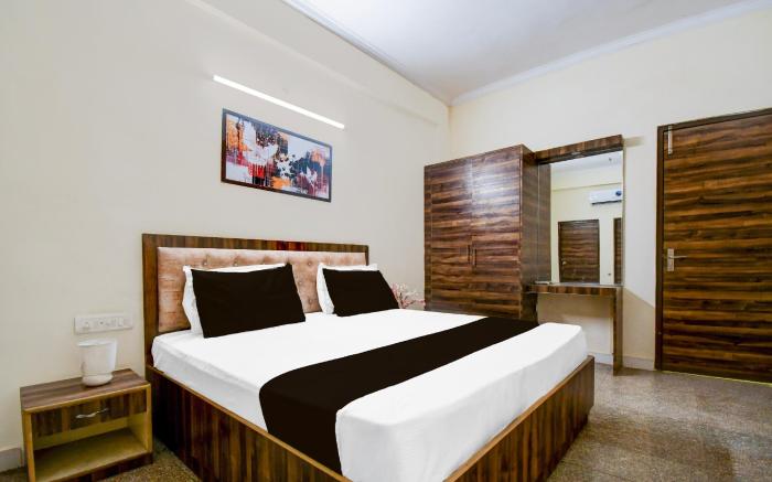 OYO Flagship hotel vasundhara inn