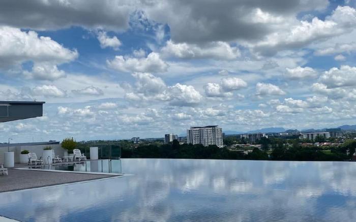 Minimalist Bliss,Free parking,Strategic place