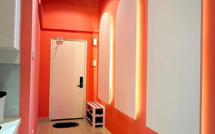 Cozy Colorful Home @ Mount Austin JB 6 Pax