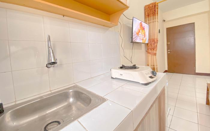 Comfy Studio at Gateway Ahmad Yani Apt By Travelio