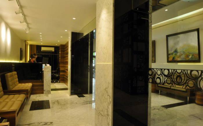 Diplomat Hotel