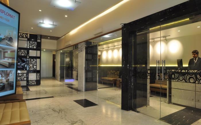Diplomat Hotel