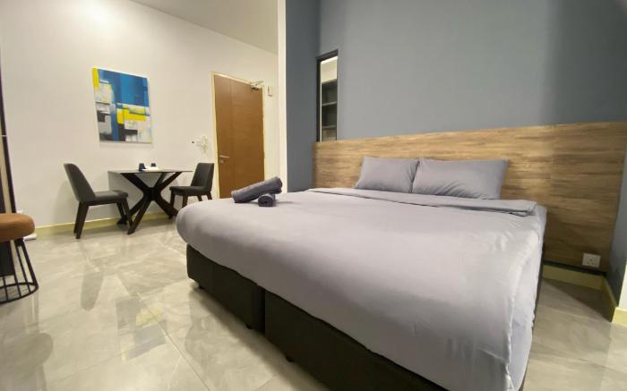 Imperio B17 Poolview Studio 2Pax - Netflix/Parking