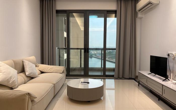 R&F Seine Region Dreamy Seaview Apt 2R2B