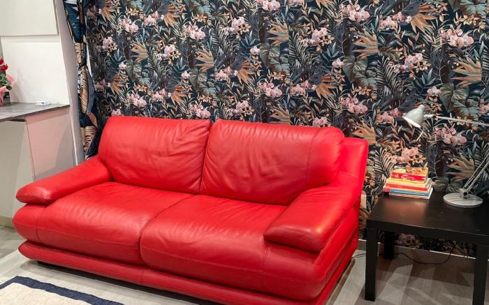 Charming bedrooms|Convenient parking space-P.Nuova
