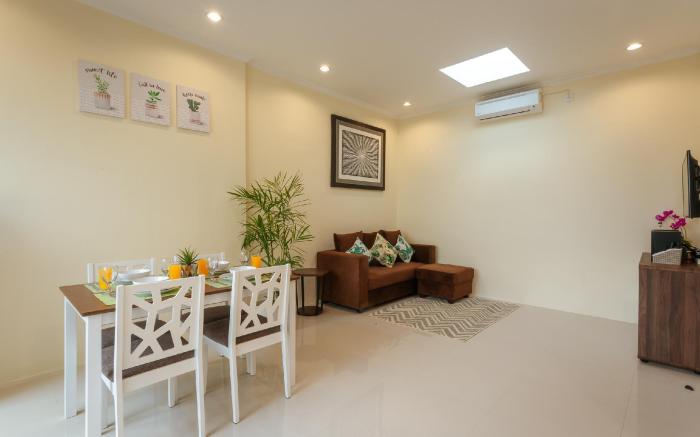 Villa Julie, Seminyak - 2 Bed Modern Pool Villa!