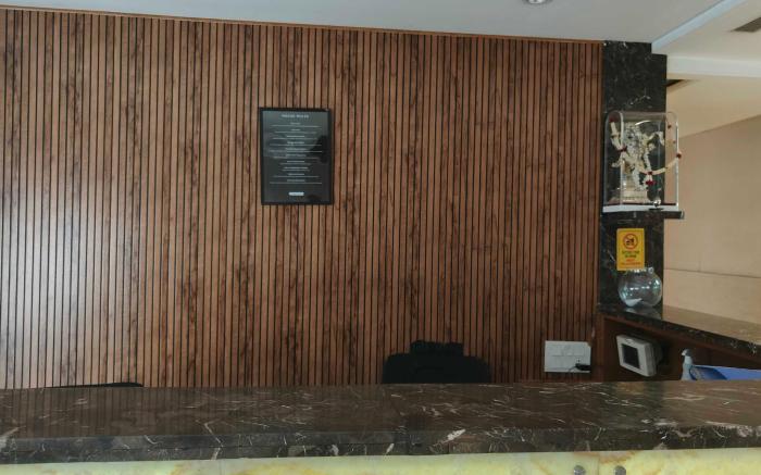 ownhouse Rajendra Nagar Main Road Formerly Hotel Sachin Agarwal.