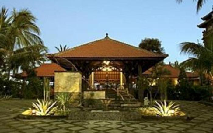 Nugraha Lovina Seaview Resort and Spa