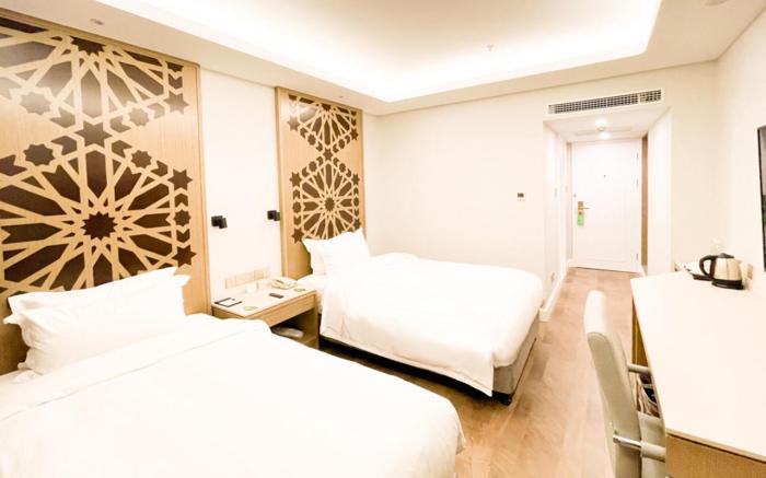 Pearl Shanghai Hotel