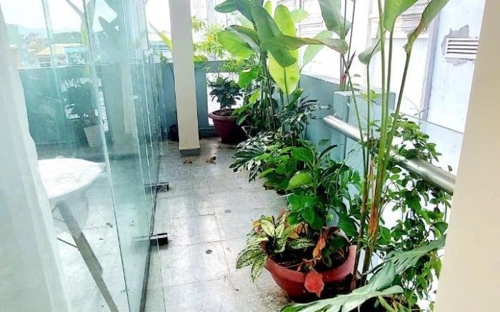 CENTER HOMESTAY
