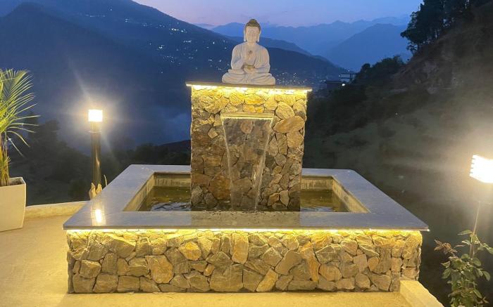 Yashasvi Himalayan resort