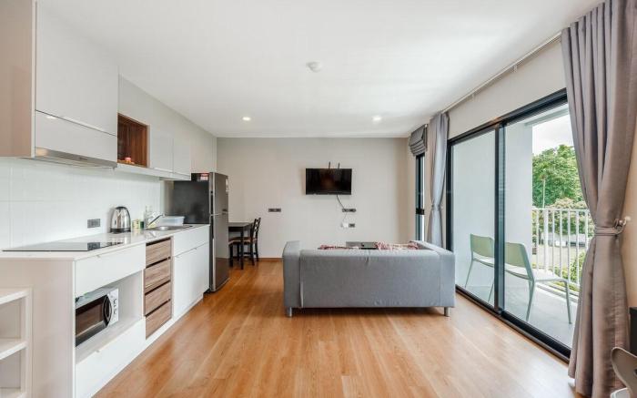 Modern Condo / Pool Gym & Walk to Rawai Beach C188