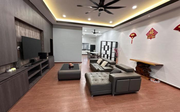 Golden Villa Homestay