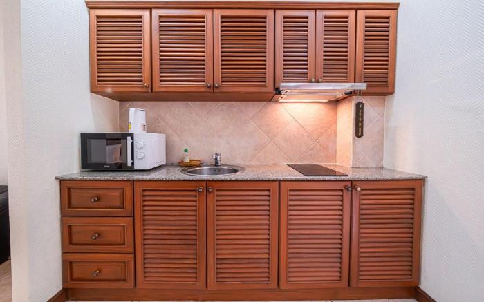 Studio -  swimming pool/balcony/kitchen 111