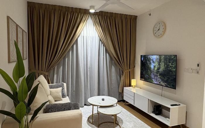 D’Myras Homestay SplashMania, Gamuda Cove