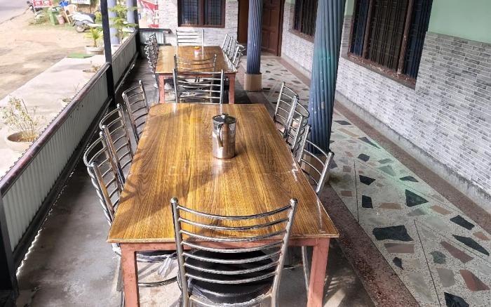 Hotel Gauri Shankar & Restaurant