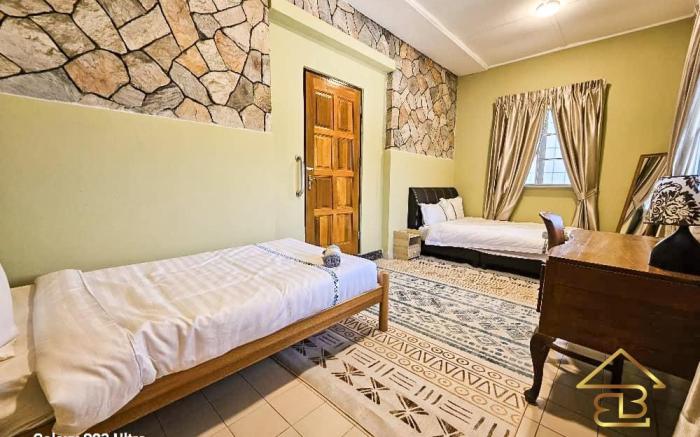 Ipoh Lasam Heritage Villa 22pax +Karaoke & Snooker