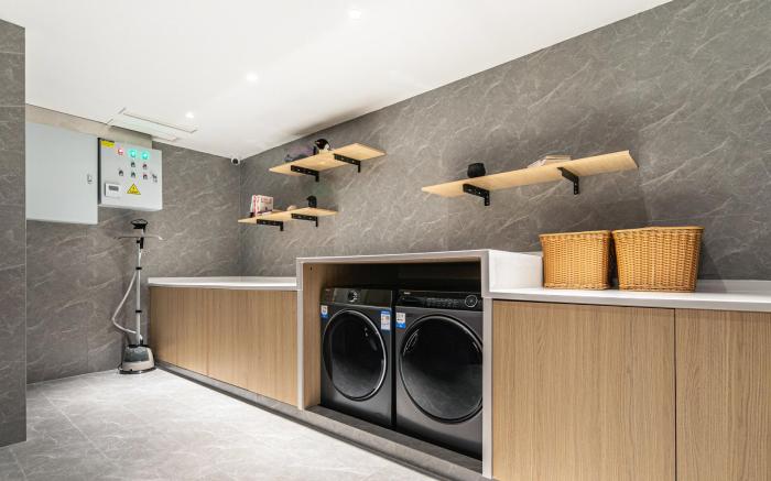 IU Hotel Taiyuan Airport Railway Station