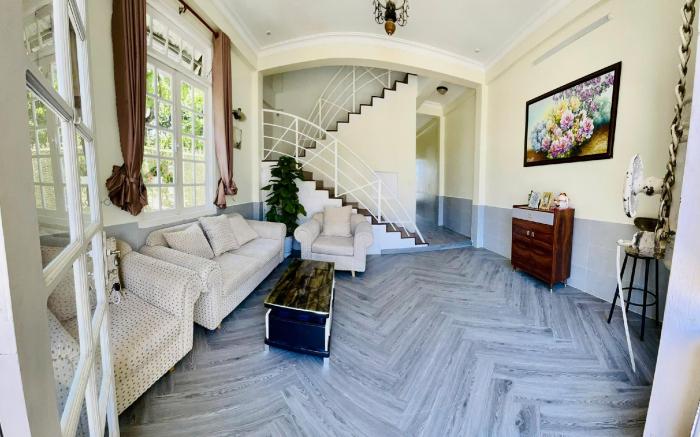 Homestay Ôm Mer
