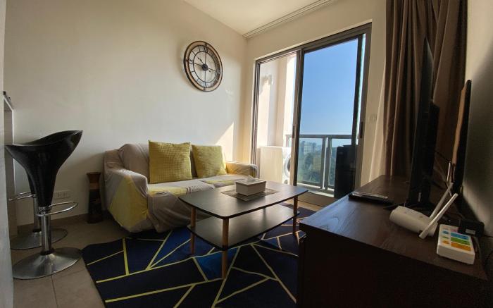 Unixx condo sea view near walking street