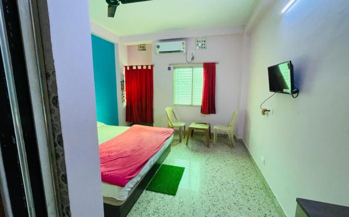 Goroomgo Falcon House Puri