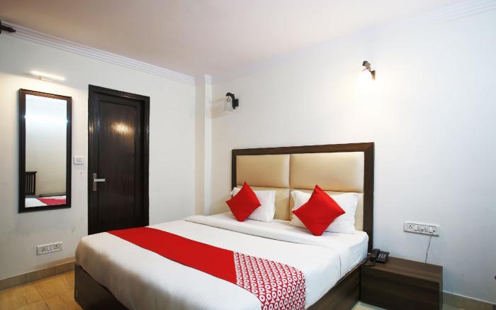 Hotel O South Continental