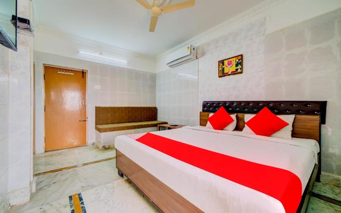 Hotel O Golden Pride