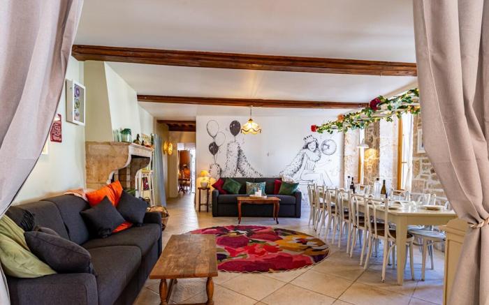 The George-Logis Régine House