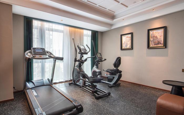 James Joyce Coffetel Shantou East Coast Mixc