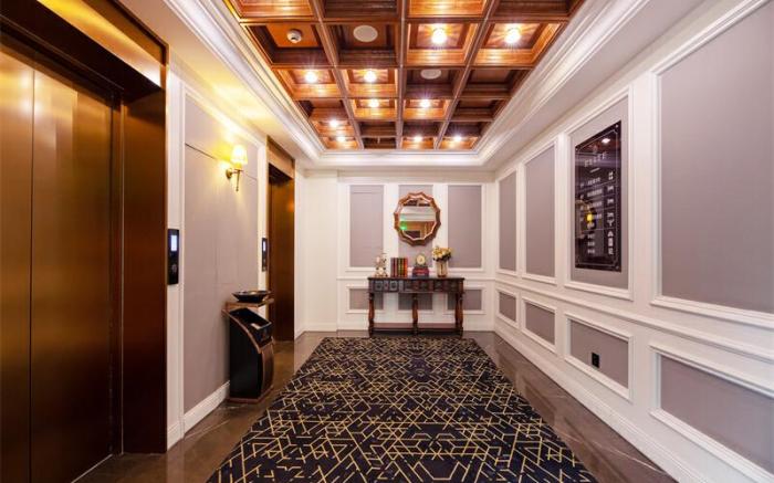 James Joyce Coffetel Handan Railway Station