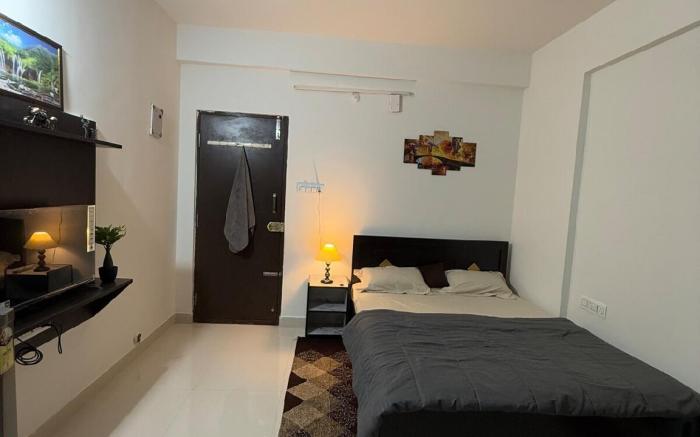 Janni’s Stays Studio Kitchen Perfect for Couples