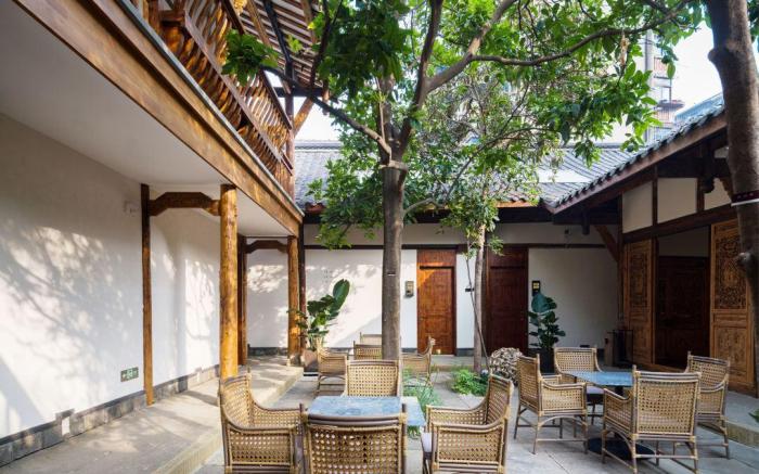 Ancient Charm Inn Chengdu