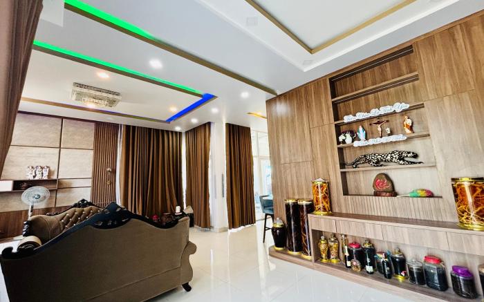 Lagi Phố Homestay 