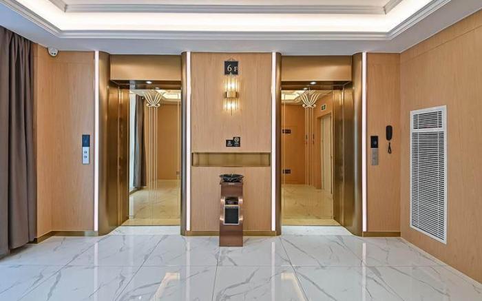 Vienna International Hotel Hefei South Station Binhu Convention and Exhibition Center