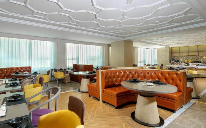 Vienna International Hotel 5.0 Sichuan Shehong Tulip