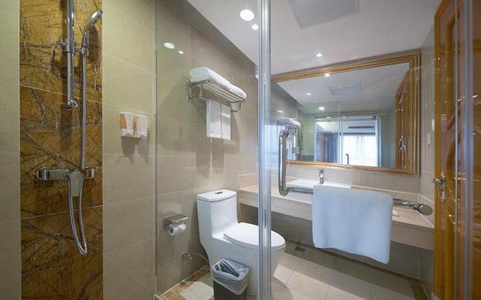 Vienna International Hotel Nanjing South Station Niushoushan Hehai University Metro Station