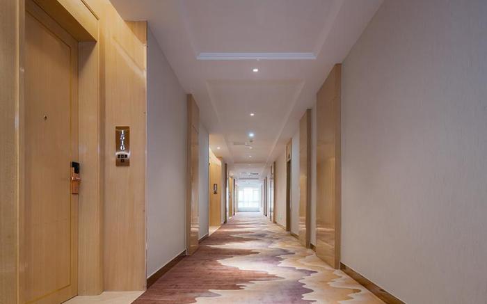 Vienna International Hotel Wuhan Yangsigang Yangtze River Bridge