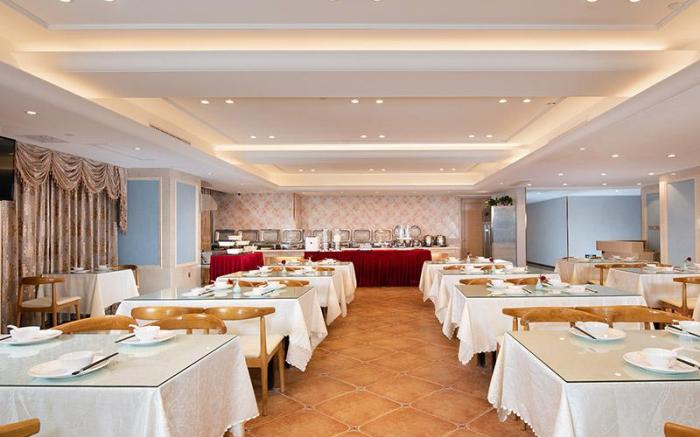 Vienna International Hotel Jiangxi Jiujiang City Government Bali Lake