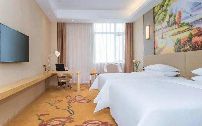 Vienna International Hotel Wuhan Optics Valley Canglong Island
