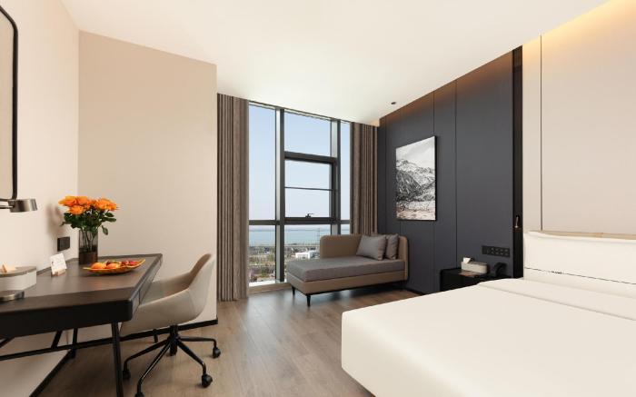 Atour Hotel Suzhou Industrial Park Fengtin Avenue