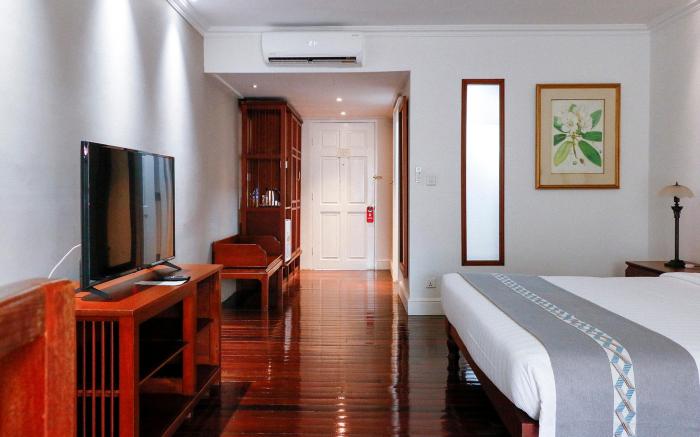Hotel Boundary
