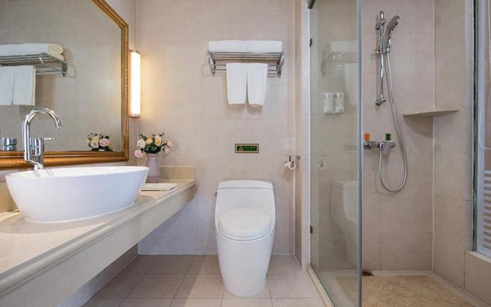Vienna Hotel Luoyang Longmen High-Speed Railway University Town