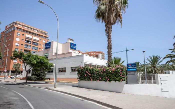 Travelodge Alicante Puerto